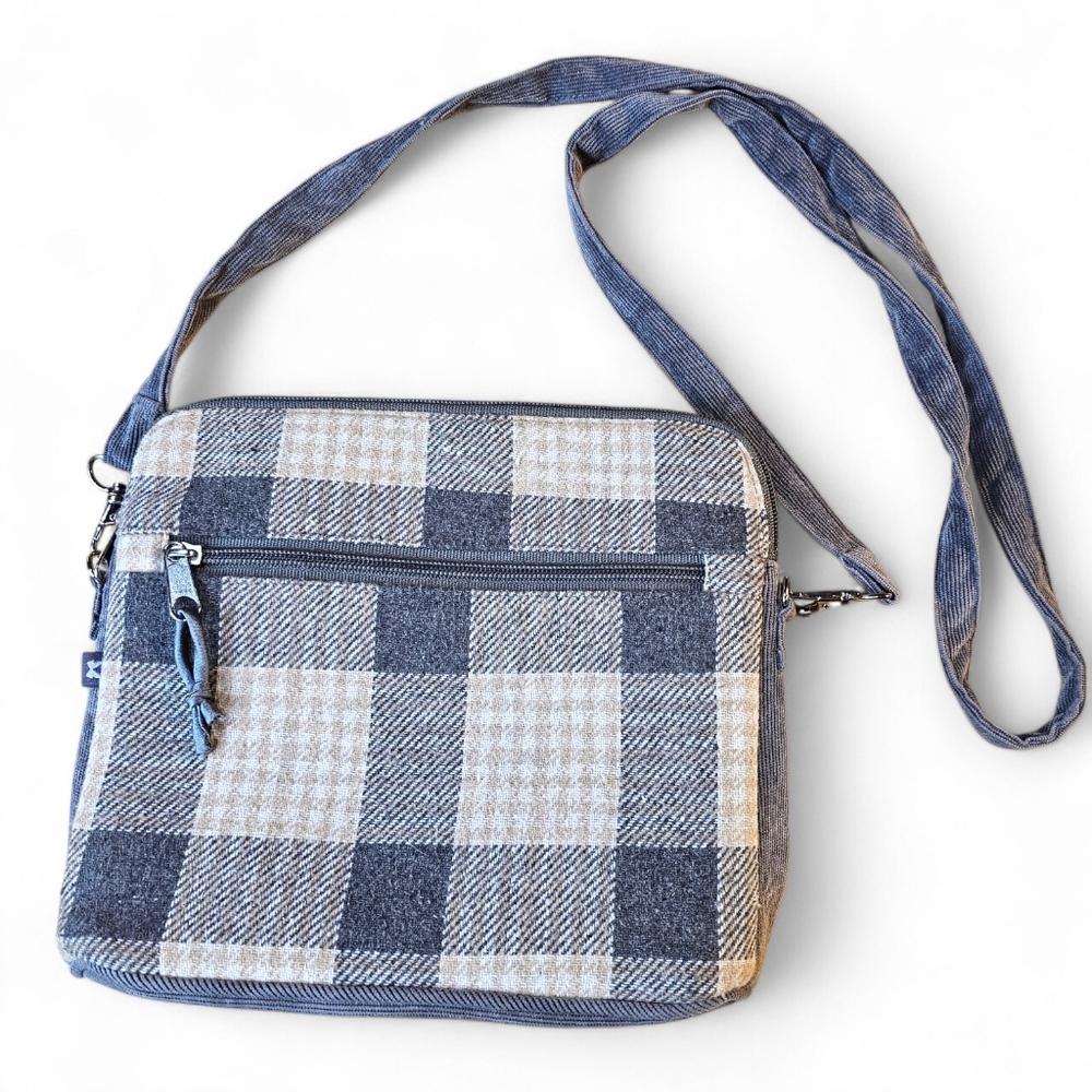 Earthsquared Plaid Crossbody Bag – Grey & Cream 🤍🩶